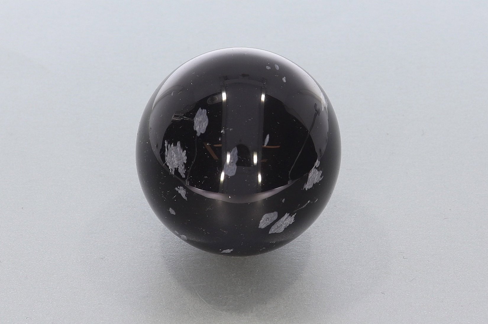 Edelstein Kugel 40mm Schneeflocken Obsidian & Ständer - Massagekugel Wellnesskugel Dekoration