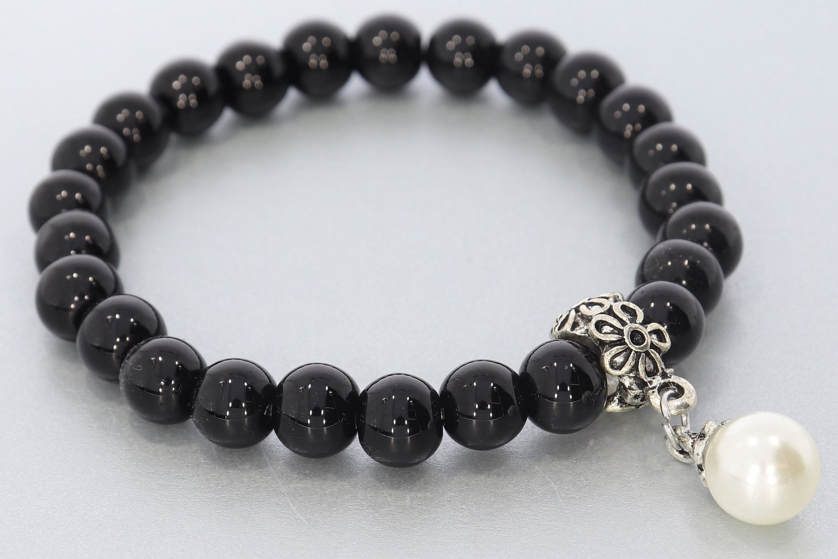 Obsidian schwarz Kugel 8mm Armband Perle & Blume - individuelle Größe AB632