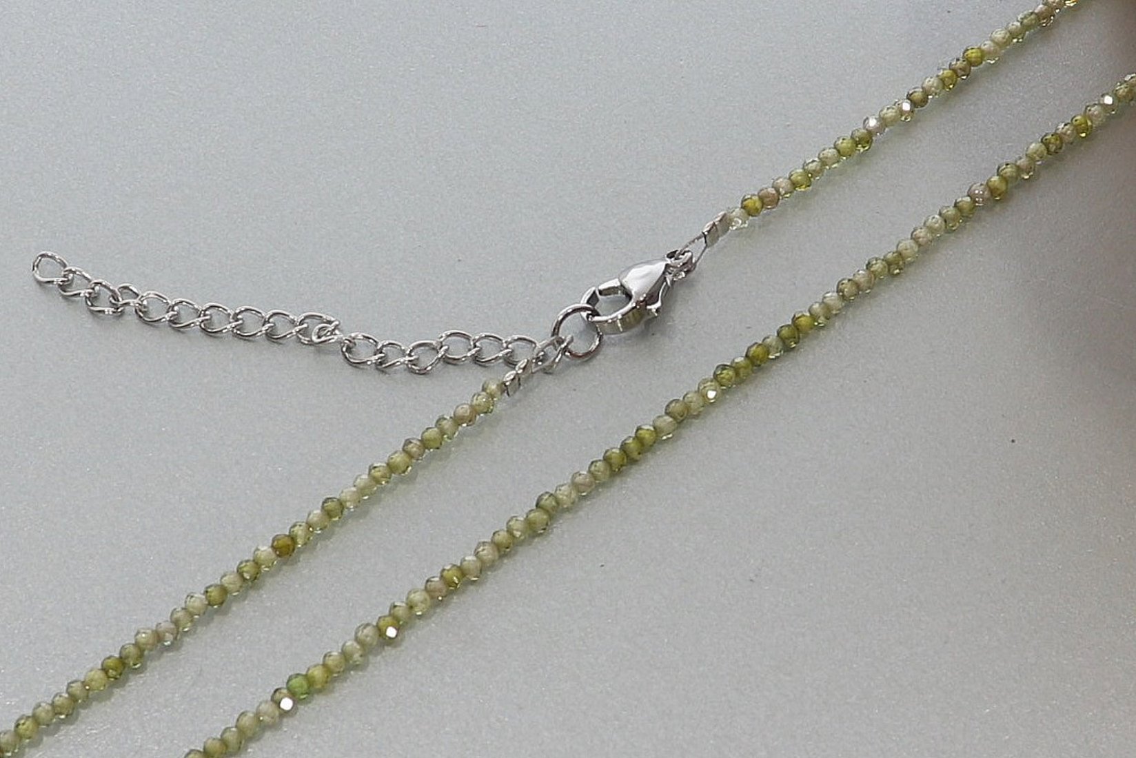 Zirkonia olivgrün Kugel Halskette facettiert Silber farben 2mm - 40-45cm Kettenverlängerer KK313