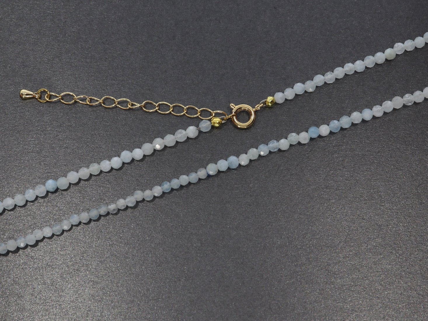 Aquamarin Kugel Halskette facettiert Gold farben 3mm - 44-50cm Kettenverlängerer KK349