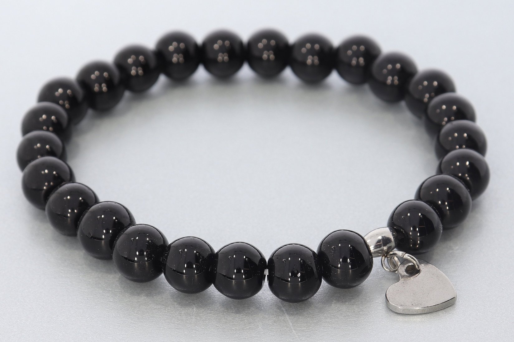 Obsidian schwarz Kugel 8mm Stretch Armband mit Herz Motiv - individuelle Größe AB220